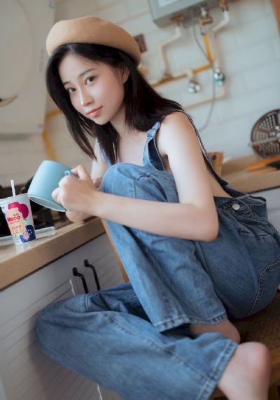 日本高清色情理伦片免费看_HD完整在线观看