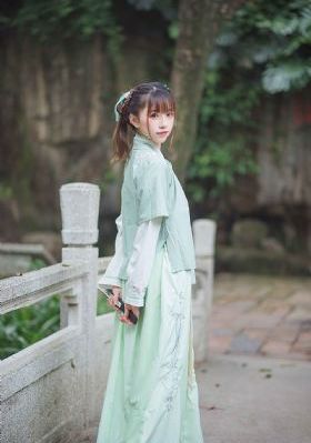 33张赤裸裸的图片_4K在线视频播放