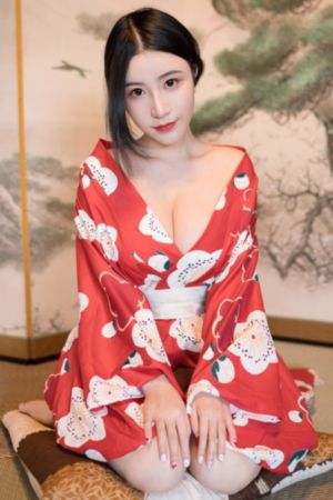 欧美男模巨鸟_免费在线观看播放